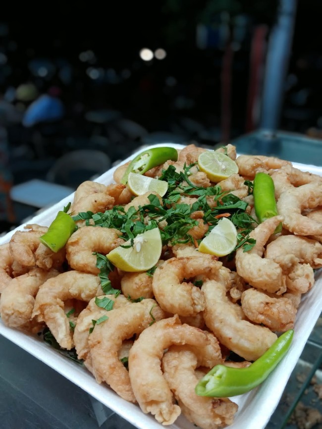 #لوبتفكرفى اكلة حرشة وفسفور فى نفس الوقت🍽👌 #يبقى مفيش غير الشرقاوى الماظة🤝🍽✈️ #الجمبرى عنده مقرمش ومتبل بالشطة الحارة🪙🌶🌶🌶 #٦ شارع عزت محمدسليم.مساكن الماظة .مصرالجديدة ☎️01099919144